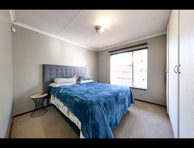 4 BEDROOM HOUSE FOR SALE IN BARBEQUE DOWNS